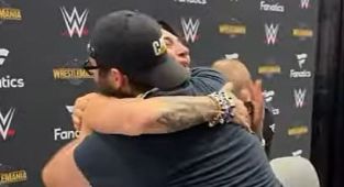 Fans left baffled as stunning WWE star accepts 'weird' request