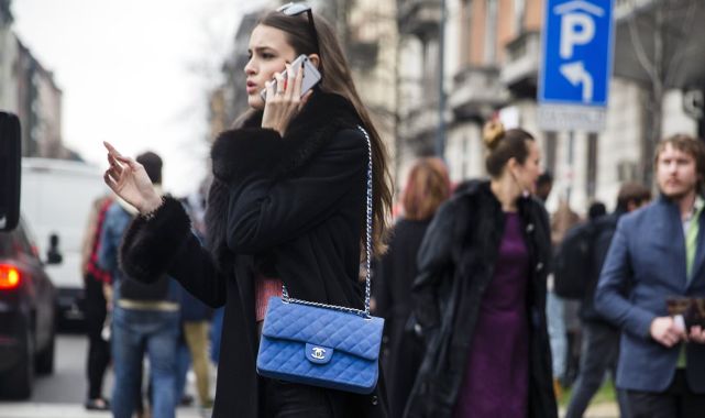 Fashionistas erupt after finding what their 'luxury' handbag signifies