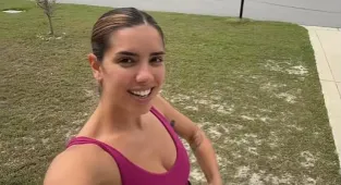 Female jogger sparks debate after revealing disturbing accessory