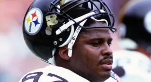 Former NFL star who skipped college football dead at 59