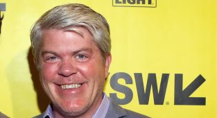 Fox rules on exec accused of groping woman in sexual harassment suit