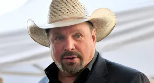 Garth Brooks' writer Larry Bastian dies at 90