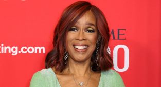 Gayle King reveals Blue Origin women's surprising next mission