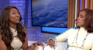 Gayle King says it is SEXIST to call Blue Origin trip a 'space ride'