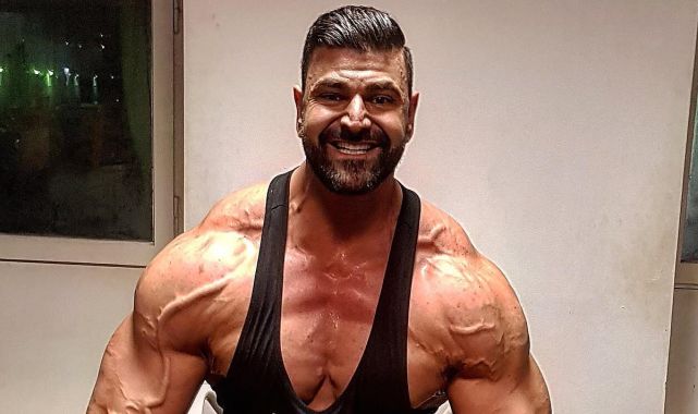 German Netflix star bodybuilder, 44, dies 'while on gym treadmill'