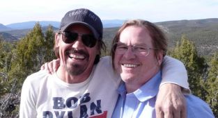 Hollywood stars pay tribute to 'brave' Val Kilmer after death at 65
