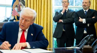 How Trump advisors fooled rival to convince president to pause tariffs
