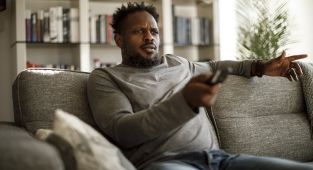 Hulu goes down across US as users report issues with video streaming
