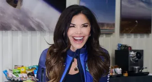 I spotted a telling slip in Lauren Sanchez and Katy Perry's space ride