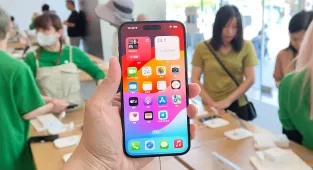 iPhones set to skyrocket to eye-watering price due to Trump tariffs