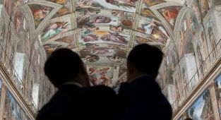 JD Vance sparks fury by breaking Vatican protocol