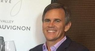John Elway's agent Jeff Sperbeck dies at 62 after golf-cart accident