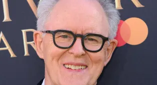 John Lithgow's trans mom friend begged him not to star in Harry Potter