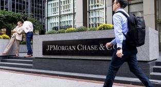 JP Morgan CEO Jamie Dimon bans very common behavior