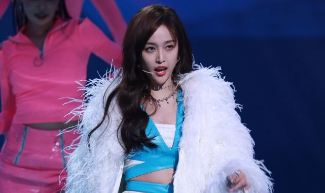 K-Pop star sparks concern after being carried off stage unconscious