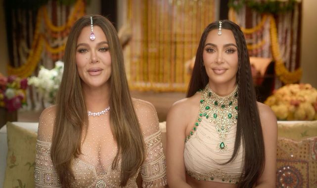 Kim Kardashian & Khloe trade jabs as Kris Jenner picks a side