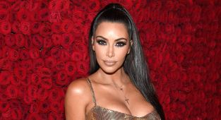 Kim Kardashian favourite to take Whitney's role in Bodyguard remake
