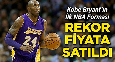 Kobe Bryant'ın İlk NBA Forması Rekor Fiyata Satıldı!