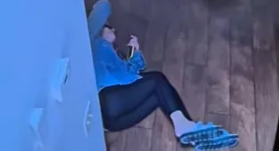 Landlord screams she's being 'assaulted' by tenant