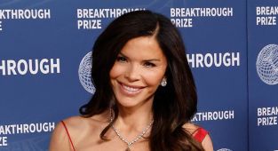 Lauren Sanchez's huge red carpet gaffe sets Tinseltown tongues wagging