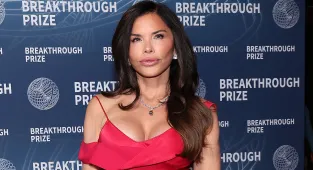 Lauren Sanchez's wardrobe malfunction that exposed an ugly truth
