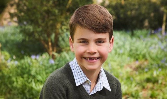 Louis is the spitting image of Prince William in birthday portrait