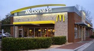 McDonald's is bringing back a fan-favorite chicken item