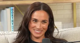 Meghan Markle 'still uses her HRH title with friends', claim insiders