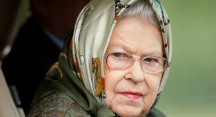 Meghan Markle berated a gardener so badly that the Queen intervened