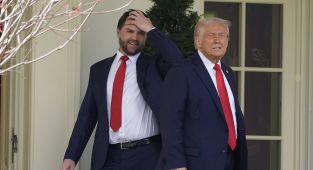 Michigan fan that JD Vance scolded after crashing White House event