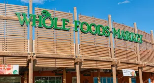 Neighborhood near Apple's headquarters hides a disgusting secret