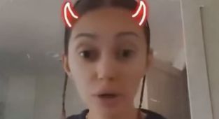 Netflix star claims she was offered money to post Hailey Bieber hate