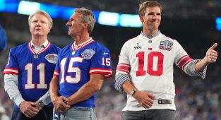 NFL legend 'eyeing bid for New York Giants'