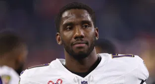 NFL quarterback signs with 14th team of his journeyman career