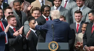 Ohio State fans unleash on star player over Trump gesture