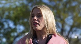 Pam Bondi makes unexpected fashion move in striking $2,700 coat