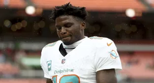 Police respond to 'assault in progress' involving NFL star Tyreek Hill