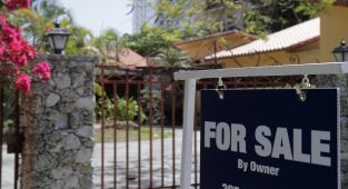 Realtors issue very alarming warning over house prices this year