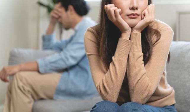 Relationship therapist reveals telltale signs a couple will NOT last