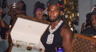 Shedeur Sanders hits Dallas clubs with Kodak Black, rumored girlfriend