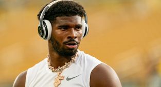Shedeur Sanders posts big numbers for NFL long before Browns debut