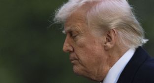 Stocks swing wildly as Trump doubles down on trade war