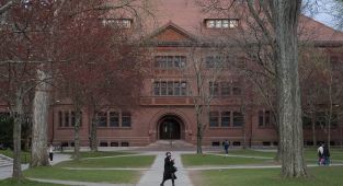 Students ordered to shelter in place amid gunfire at Harvard Square