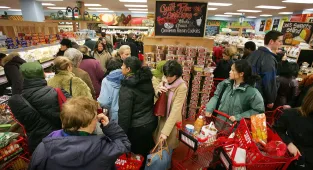 Surprising study debunks myths about US supermarket chain shopping