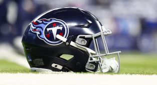 Tennessee Titans make final decision on trading No 1 NFL Draft pick