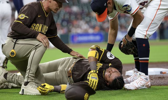 Terrifying moment MLB star lays motionless on field after collision
