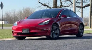 The prestige car that can now be bought for peanuts
