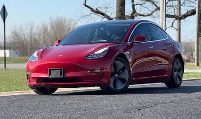 The prestige car that can now be bought for peanuts