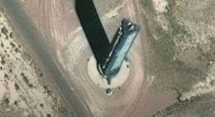 Tower at Area 51 spotted on Google Maps - could be 'alien technology'
