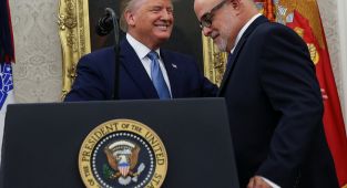 Trump announces a third Fox News host is now working for his admin